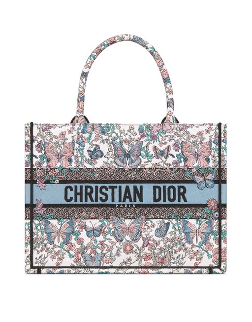 720x960_Dior_TropicalEscape_unnamed-1