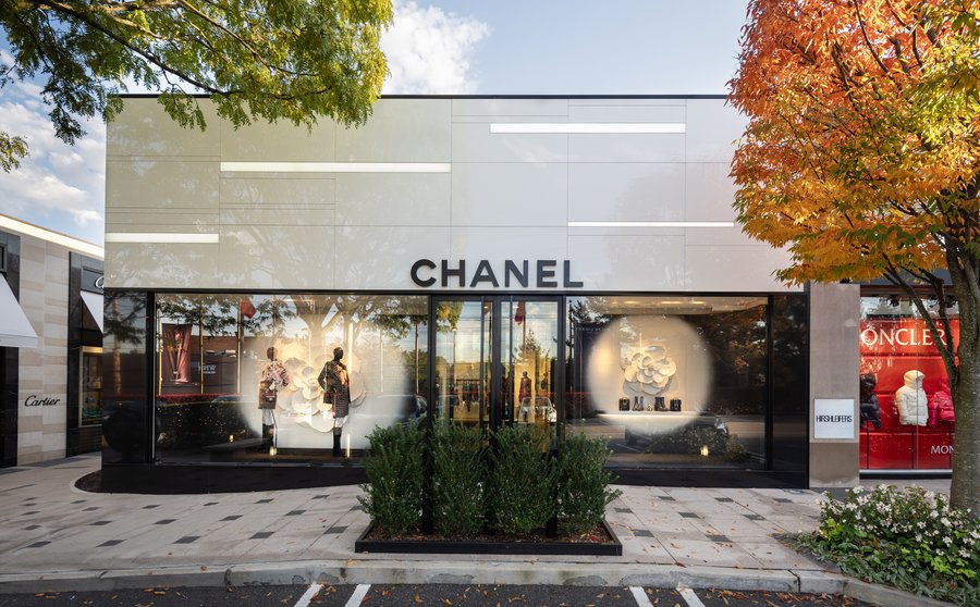 AM_Chanel_storefront_AM_2023PB36_9027