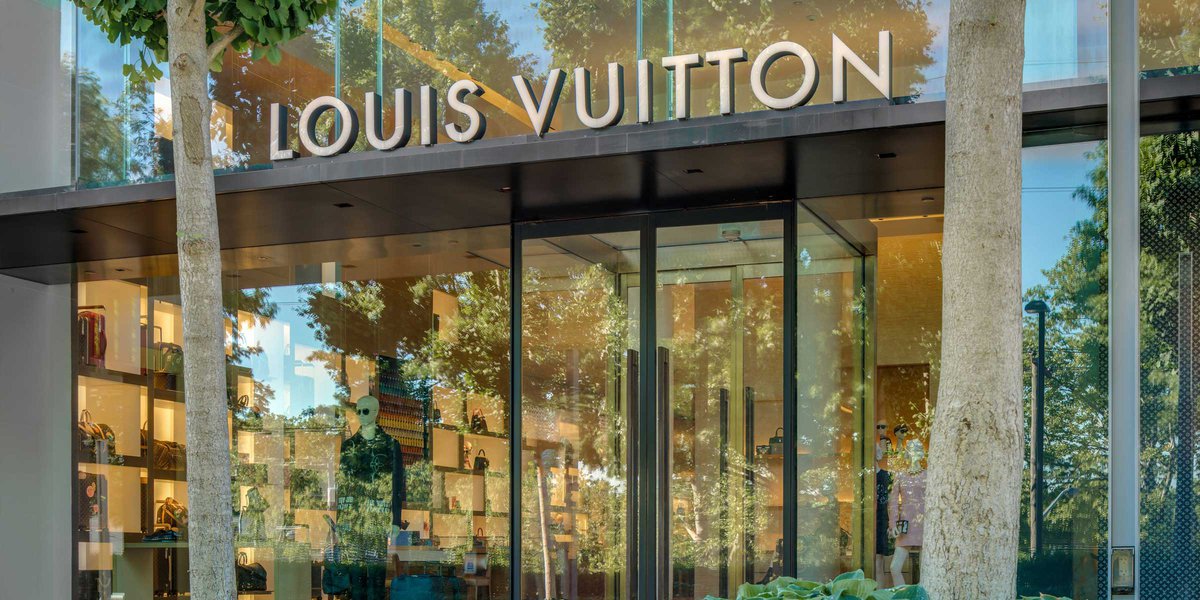 Louis Vuitton Manhasset Store, United States