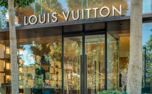 Louis Vuitton_Exterior_Spring18__0008.jpg