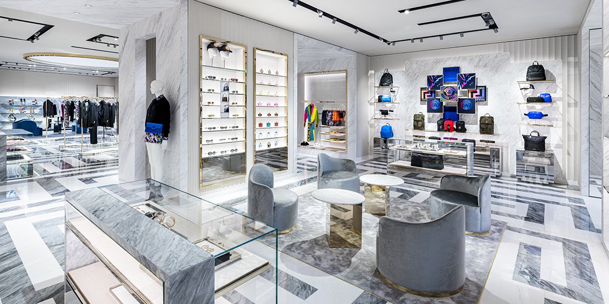Versace Opened A New Boutique In Manhasset, New York - Luxferity